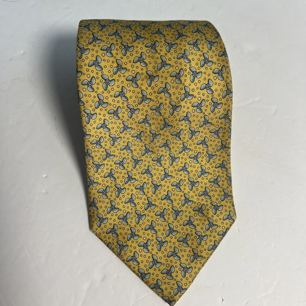 Men's Vineyard Vines Yellow Silk Tie Blue Propellers Martha's Vineyard - Picture 5 of 5